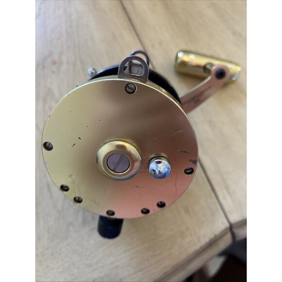 Vintage Accurate Accuframe fishing reel Penn Senator Accuplates 4/0 Gold Handle - Picture 4 of 8